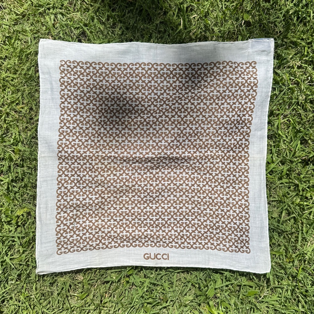 Vintage Gucci White and Brown Logo Scarf